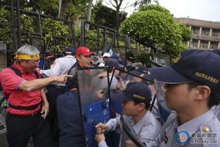 美退役军官不当言论引发台湾民众强烈不满